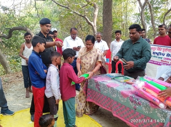 हिंदी समाचार |कुलपति के हाथों शिक्षण...