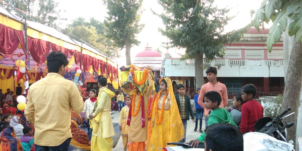 हिंदी समाचार |सरल होना ही जीवन का सबसे कठिन...