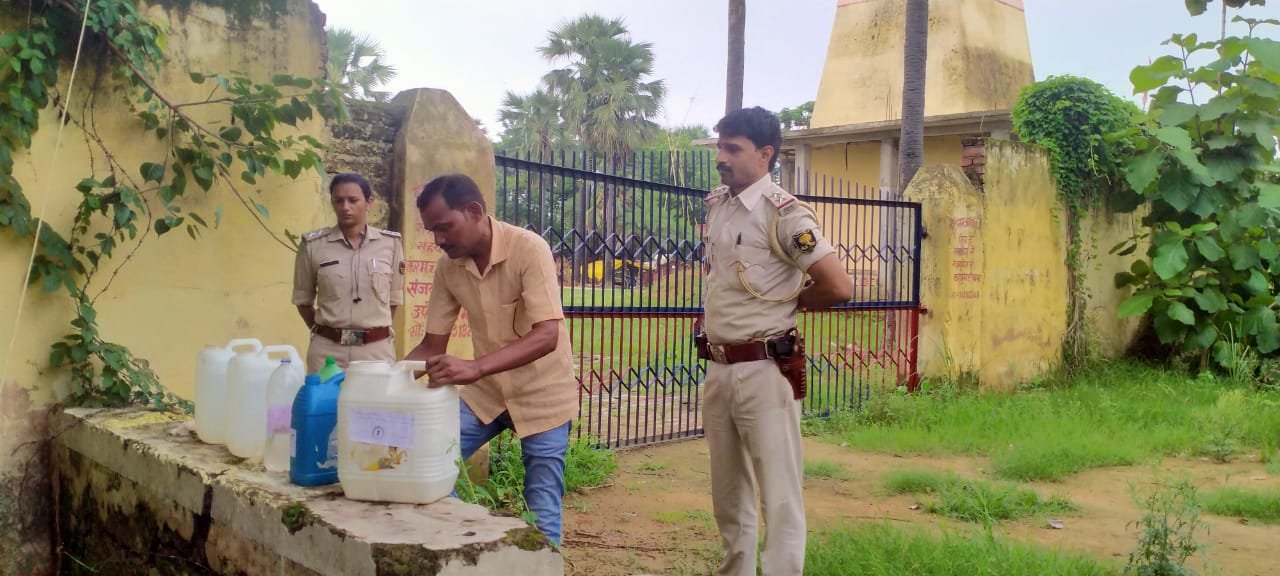 हिंदी समाचार |जप्त शराब का किया गया...