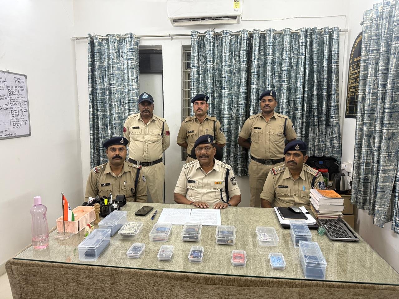 हिंदी समाचार |2200 किलोमीटर का पीछा कर 4...