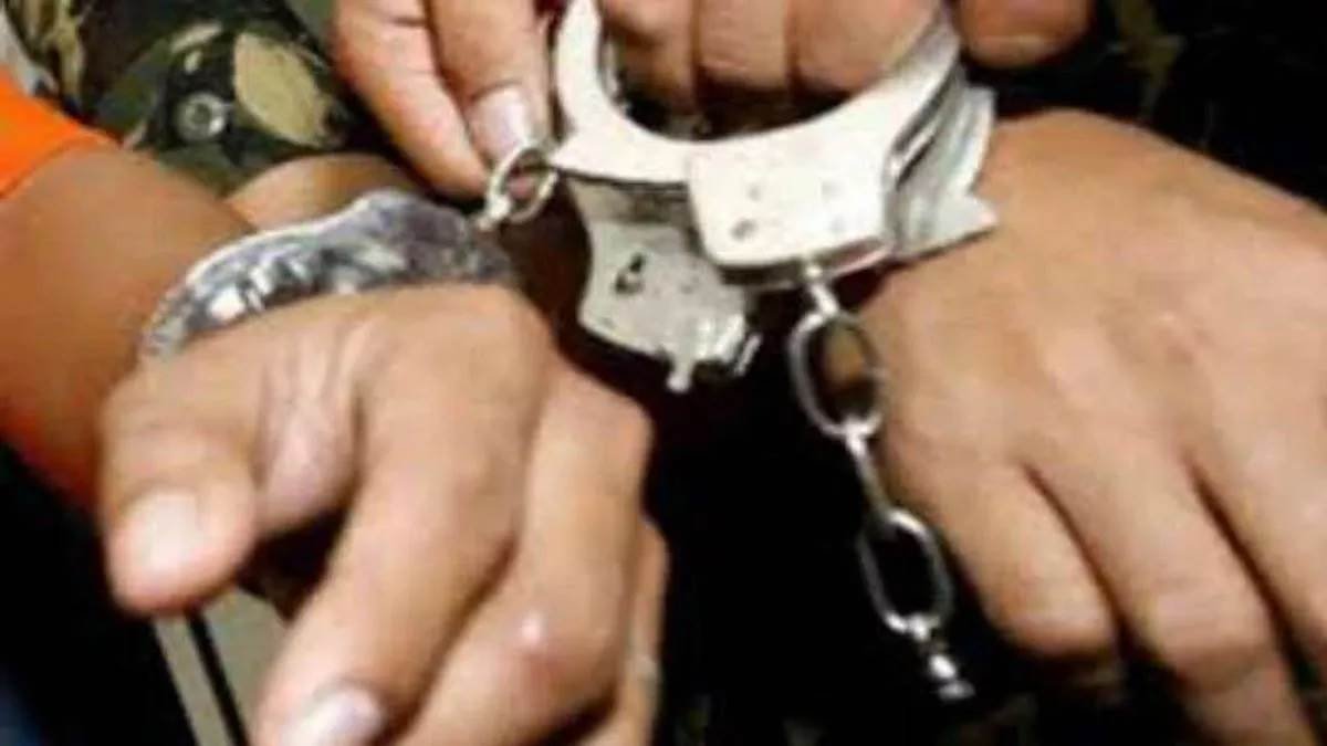 हिंदी समाचार |एक बांग्लादेशी नागरिक...