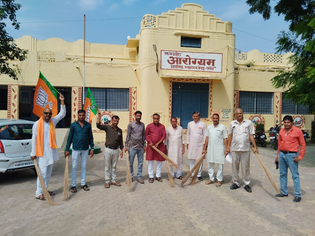 हिंदी समाचार |भाजपाइयों ने स्वच्छता पखवाड़ा...