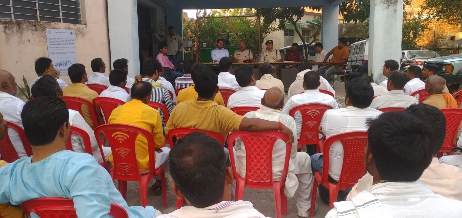 हिंदी समाचार |उपद्रवियों से निपटना प्रशासन...