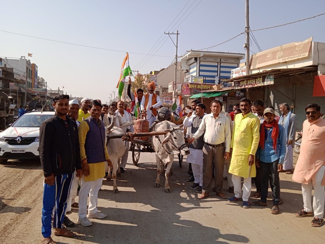 हिंदी समाचार |तलेन नगर मे दिखा बंद का असर ...