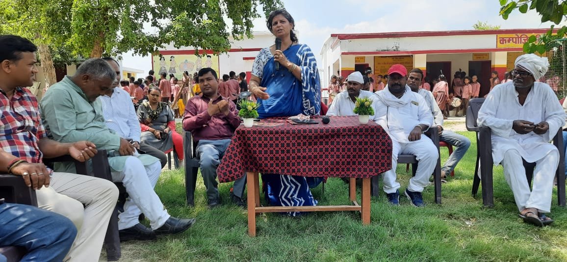 हिंदी समाचार |जमुनीपुर विद्यालय में...