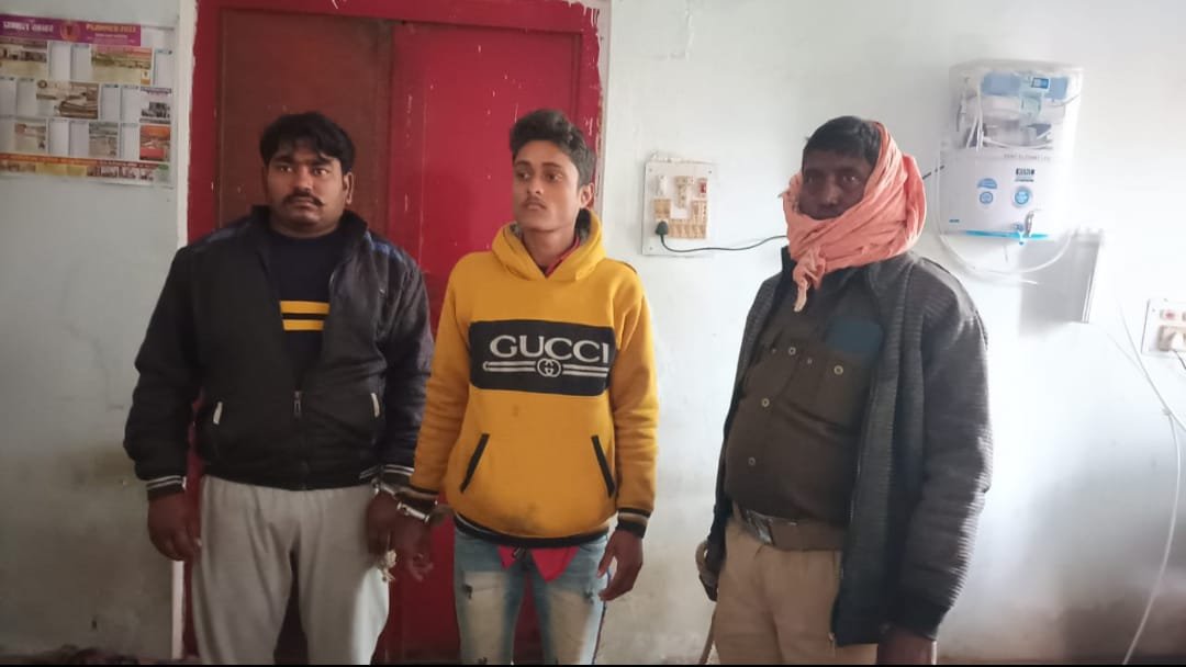 हिंदी समाचार |चैनपुर पुलिस ने 20पिस 8पीएम...
