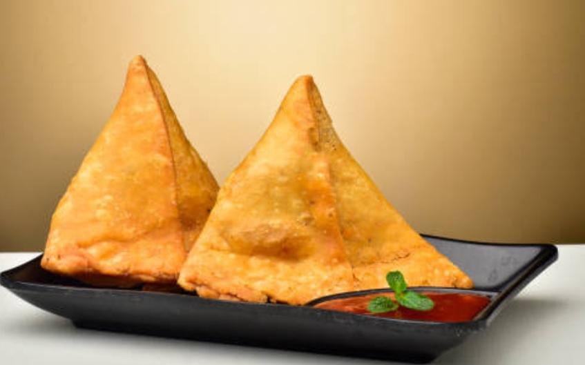 हिंदी समाचार |डिहरी में समोसे के पैसे बहुत...