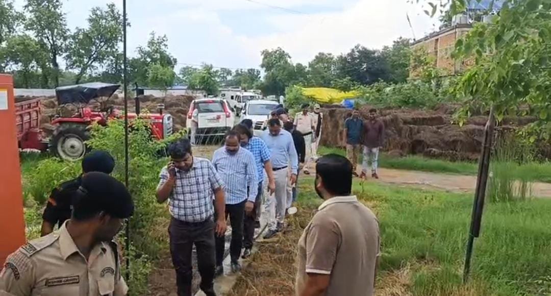 हिंदी समाचार | जिला पदाधिकारी दीपक कुमार...