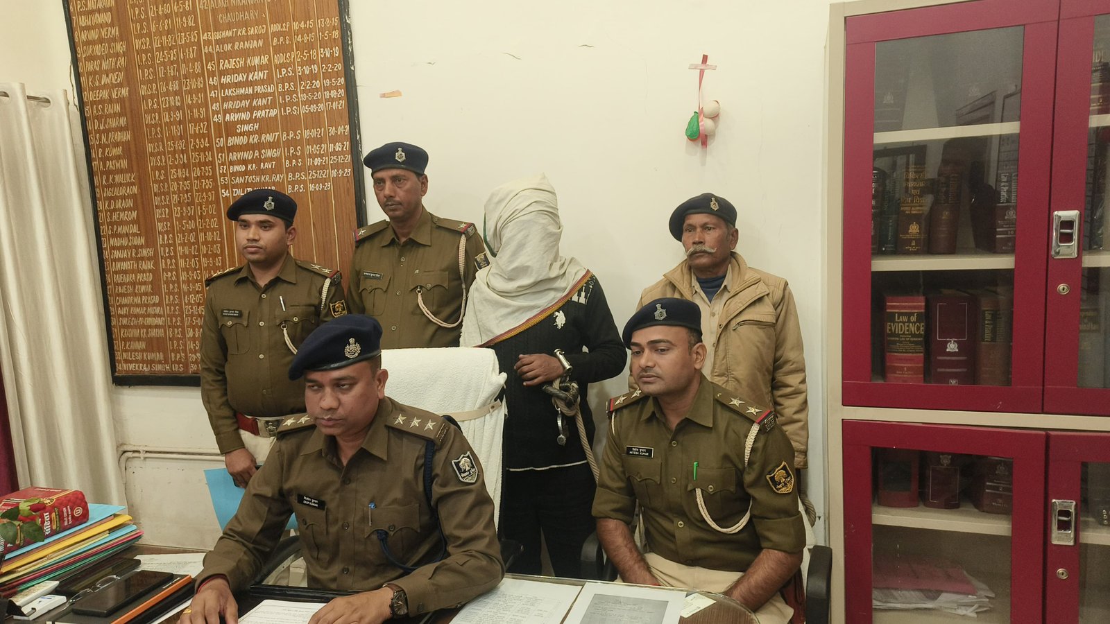 हिंदी समाचार |2 नंबर का नमक भारी मात्रा में...