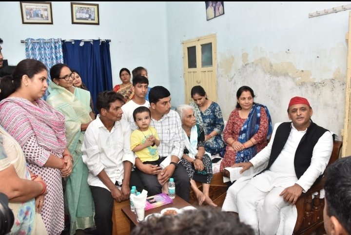 हिंदी समाचार |वरिष्ठ पत्रकार के निधन पर सपा...
