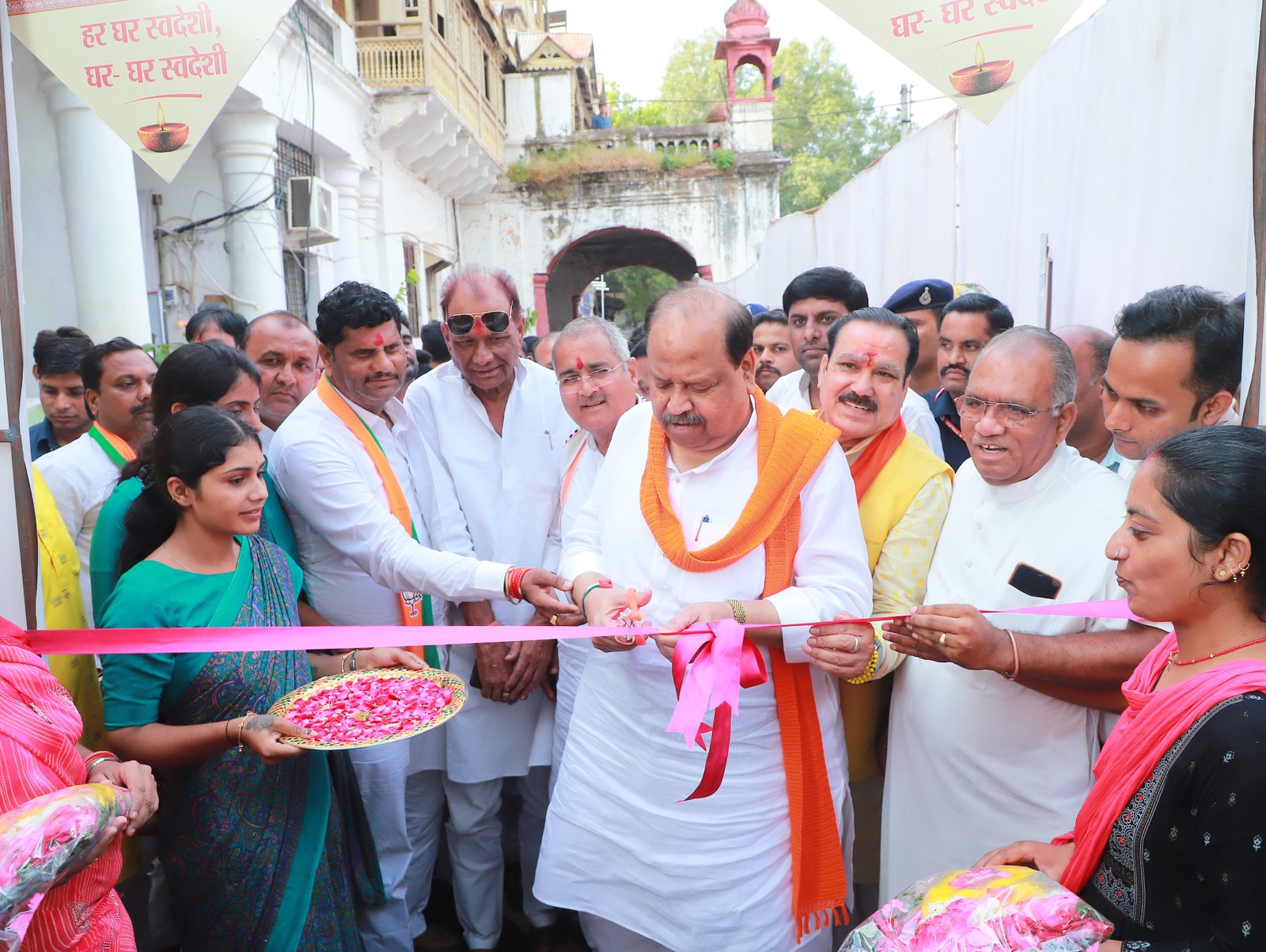 हिंदी समाचार |वोकल फॉर लॉकल’’ उत्पाद मेले...