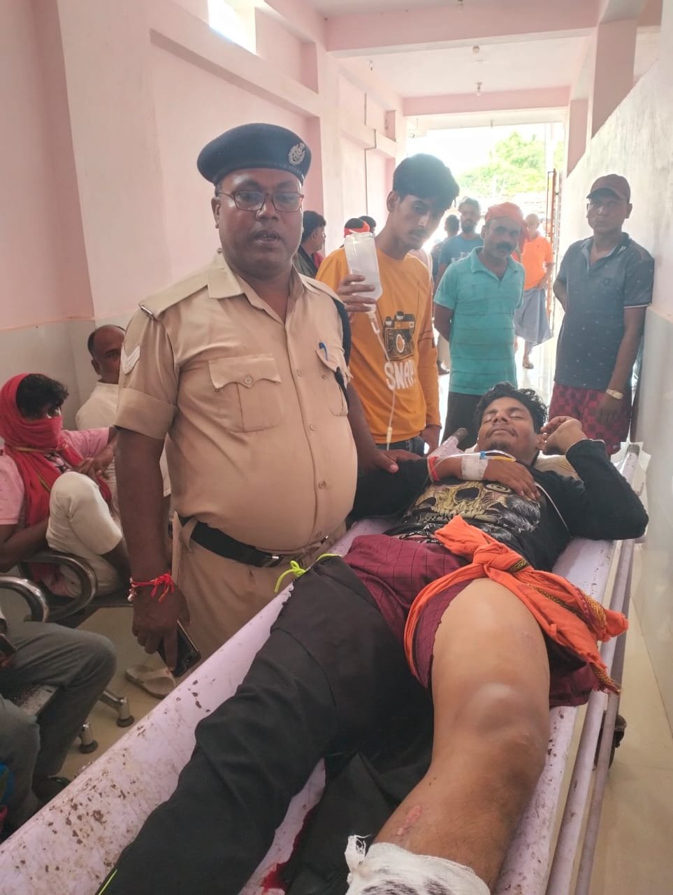 हिंदी समाचार |ट्रेन की चपेट में आने से एक...