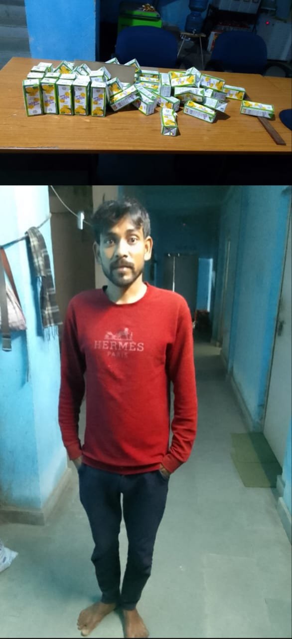 हिंदी समाचार |58 पीस ब्लू लाइम देशी शराब के...