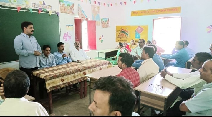 हिंदी समाचार |पुरानी पेंशन बहाली के धरने के...
