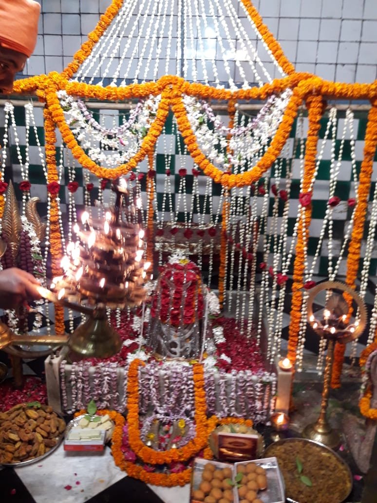 हिंदी समाचार |रिमझिम फुहारों संग हुई बाबा...