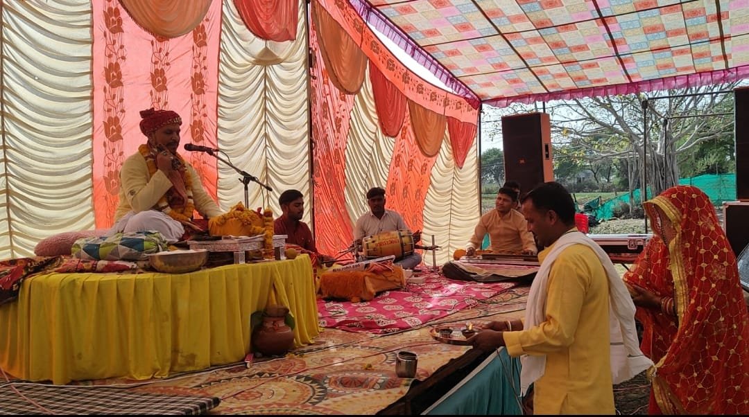 हिंदी समाचार |कलशयात्रा के साथ श्रीमद्...