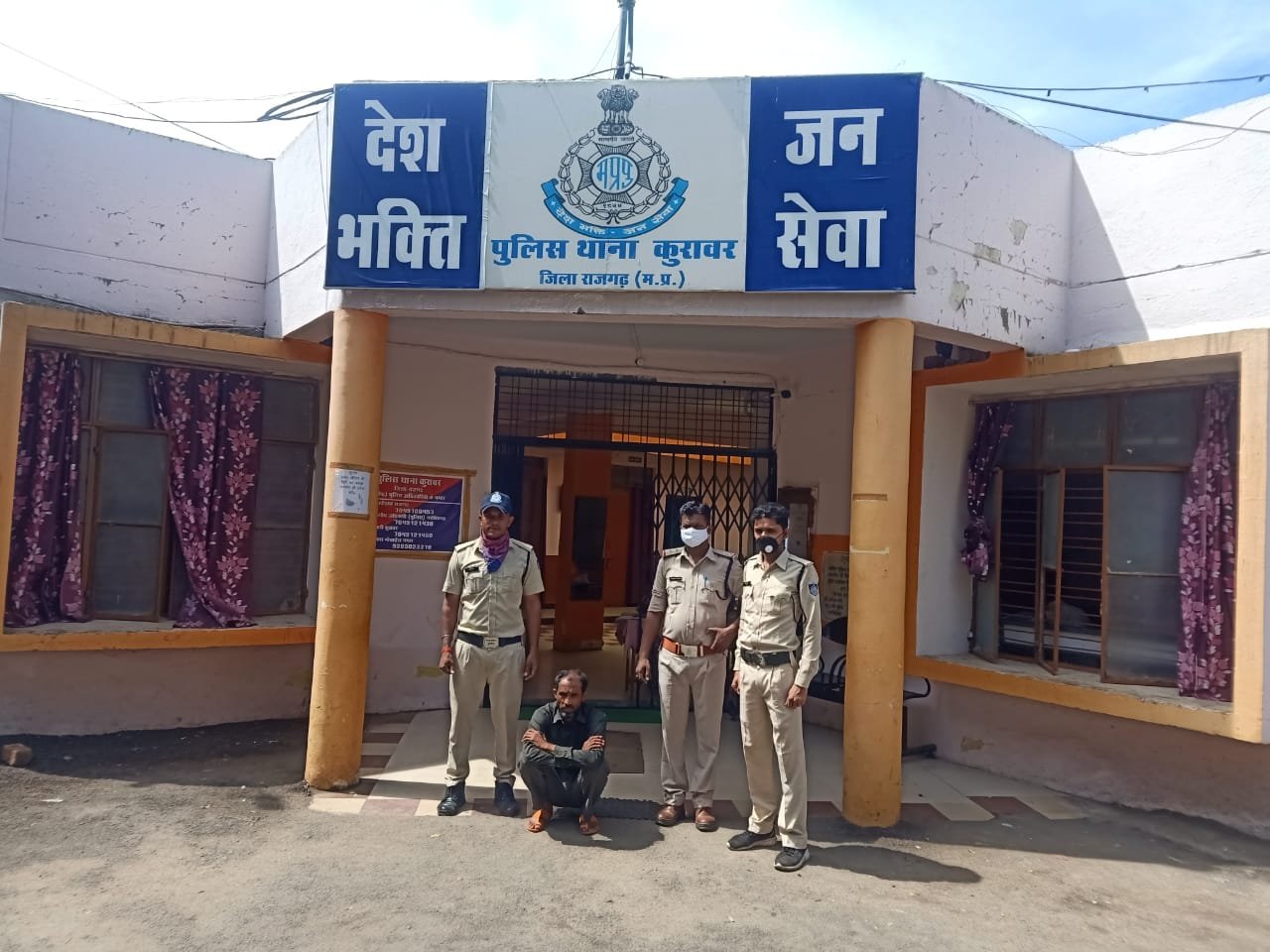 हिंदी समाचार |9 वर्षों से फरार स्थाई वारंटी...