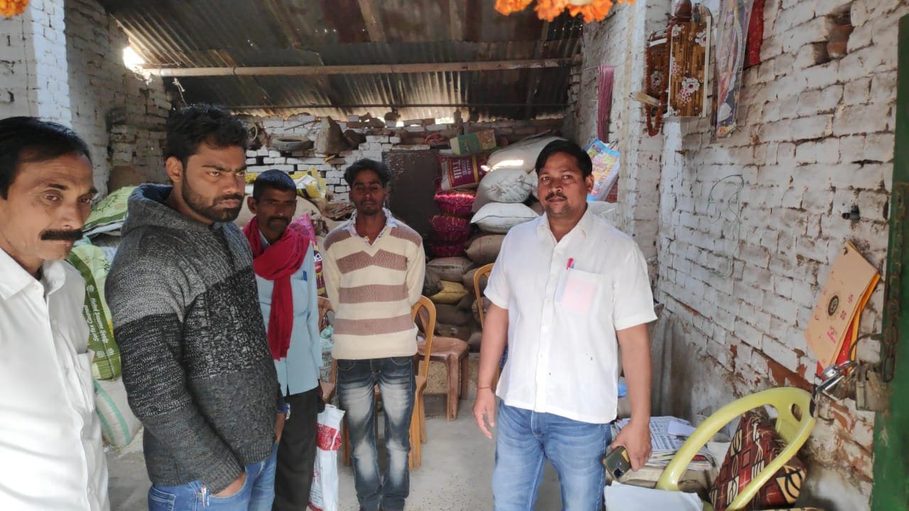 हिंदी समाचार |सदर थाना भभुआ के सामने एक...