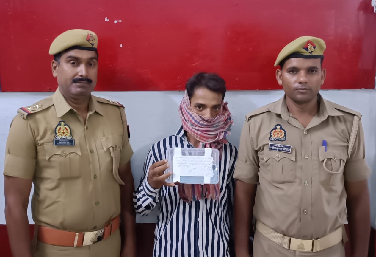 हिंदी समाचार |चोरी का मोबाइल बरामद एक...