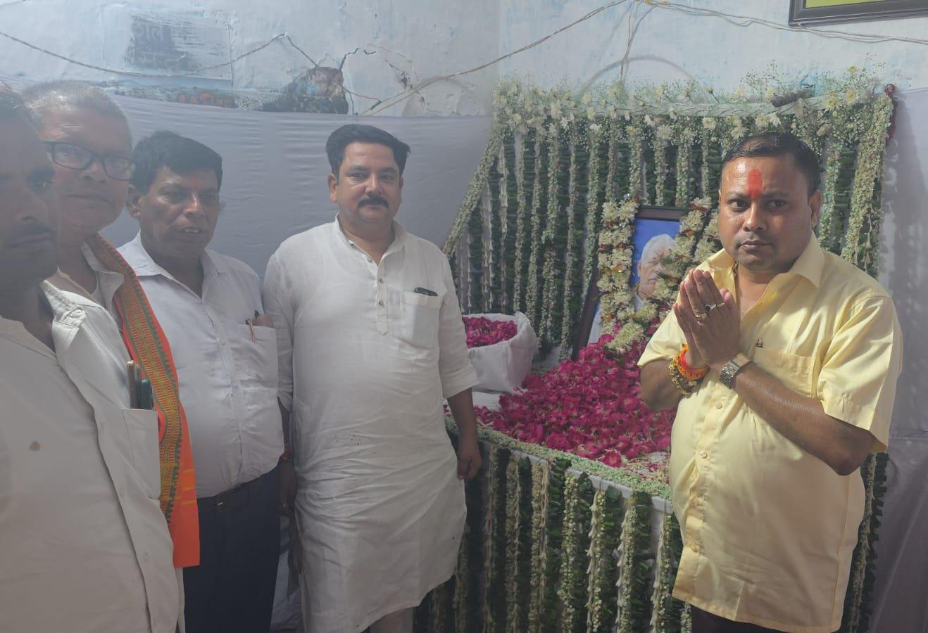 हिंदी समाचार | भाजपा नेताओं ने स्व. चंद्र...