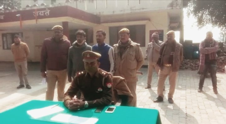 हिंदी समाचार |बरसठी पुलिस के हाथ लगी सफलता,...