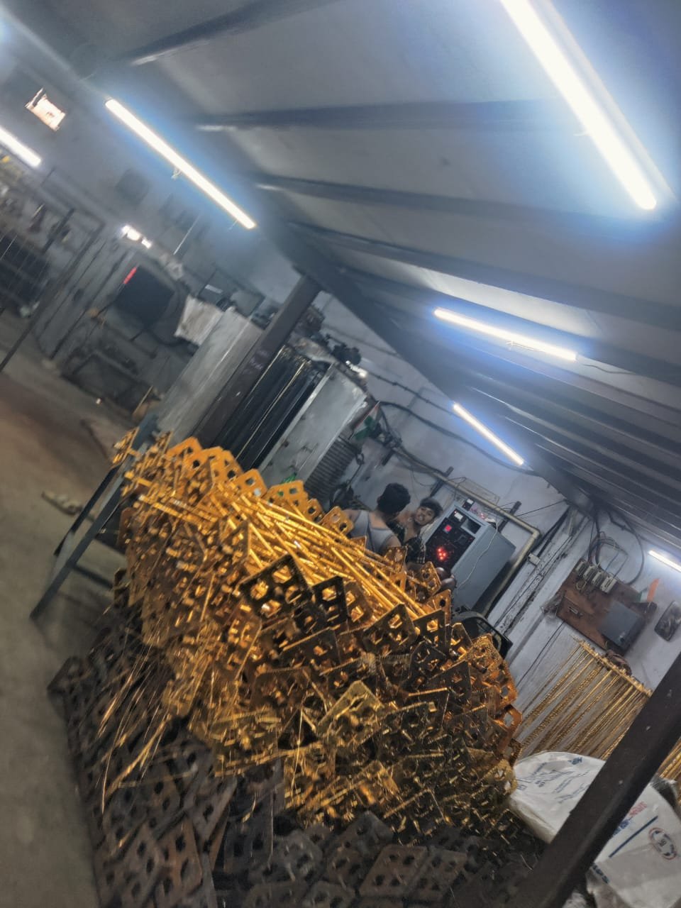 हिंदी समाचार |भिवंडी शहर में ज़हर उगल रहे...