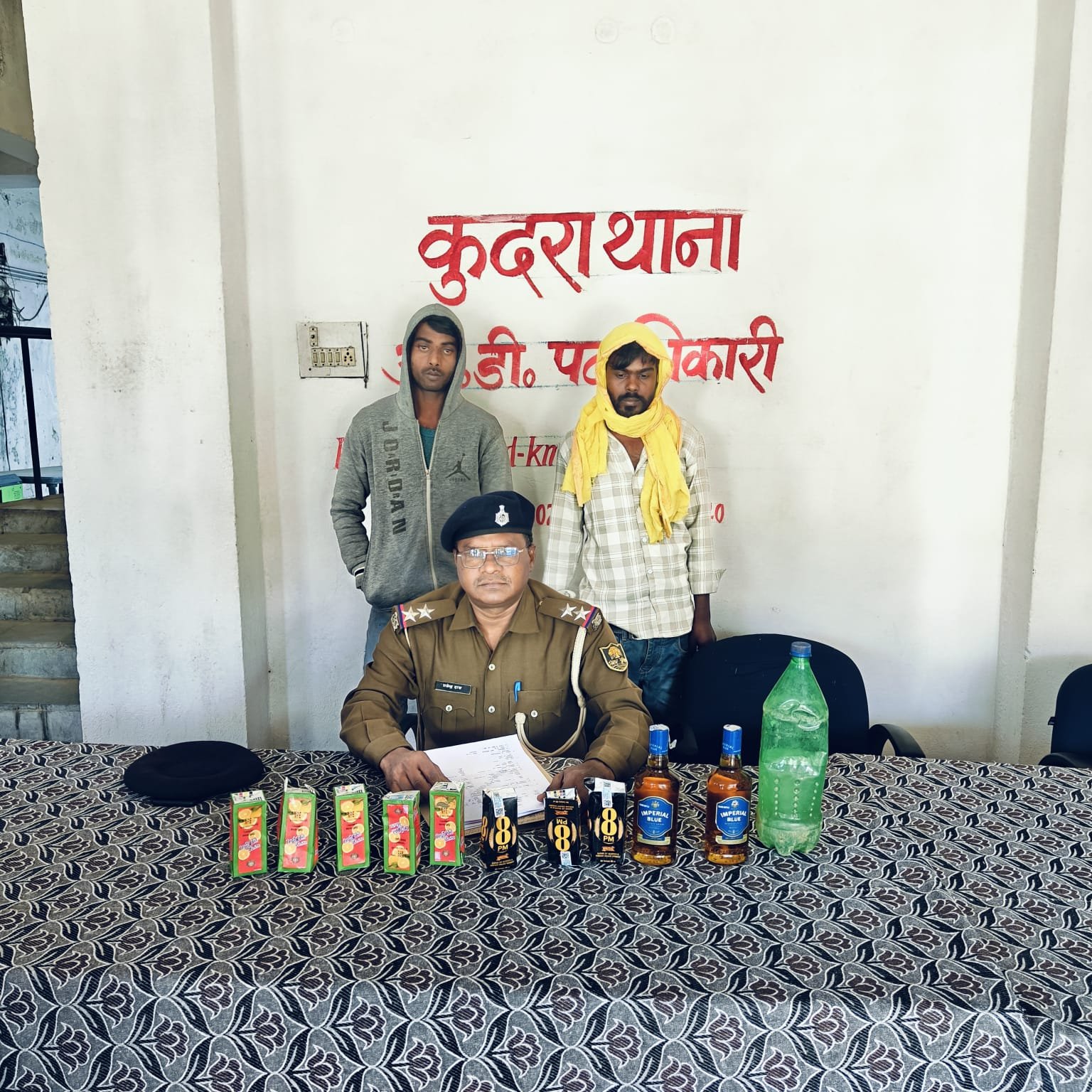 हिंदी समाचार |थाना क्षेत्र के विभिन्न जगहों...