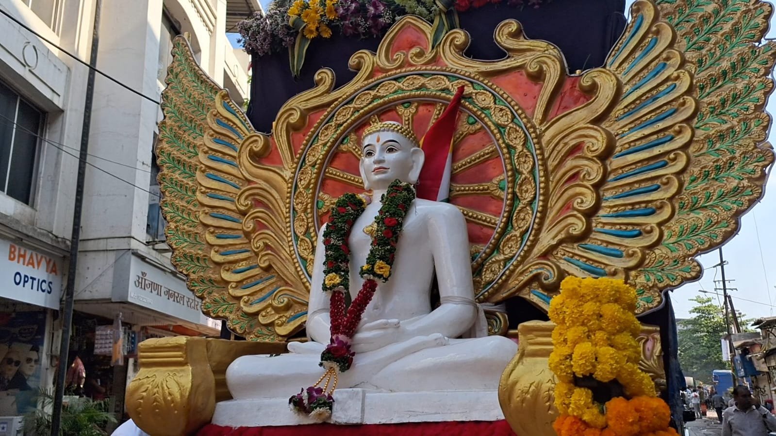 हिंदी समाचार | भिवंडी में महावीर जयंती...