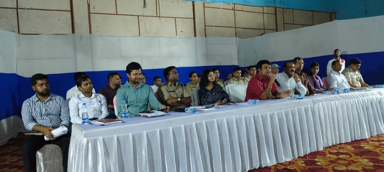 हिंदी समाचार | डीएम की अध्यक्षता में पुलिस...
