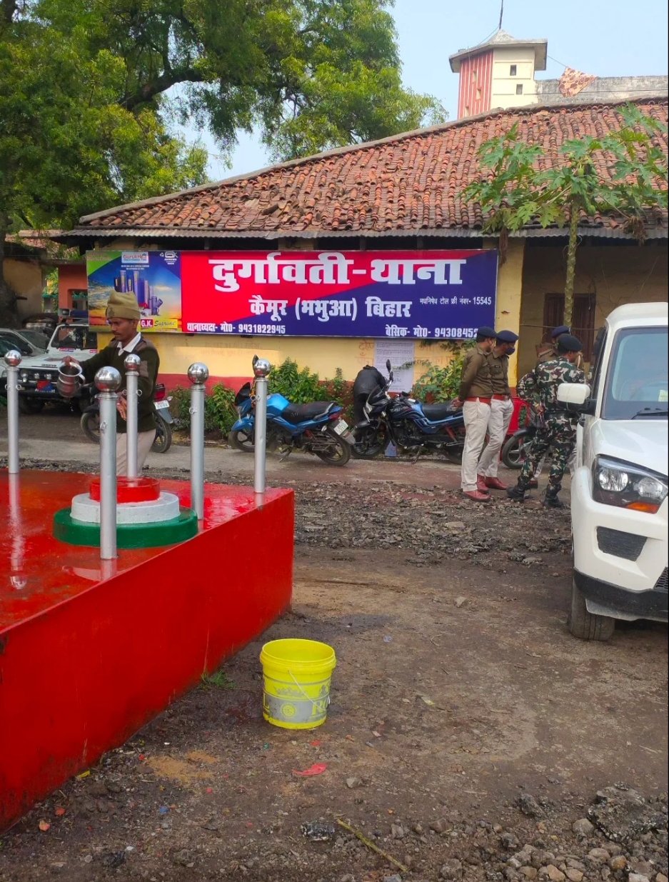 हिंदी समाचार | क्रिकेट खेल मामले में दो...