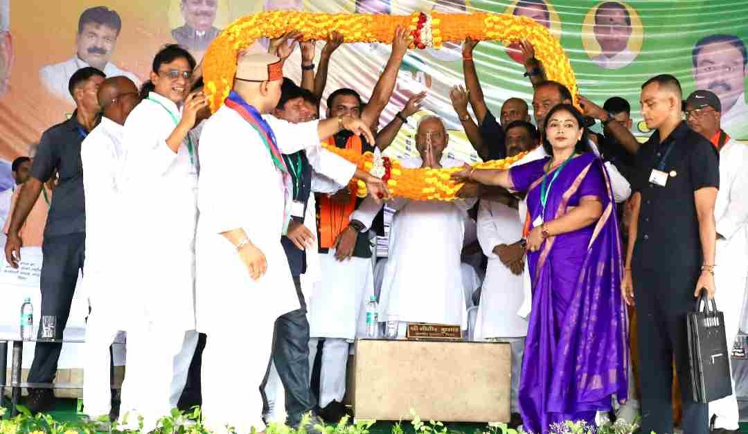 हिंदी समाचार |मुख्यमंत्री ने कैमूर में 980.15...