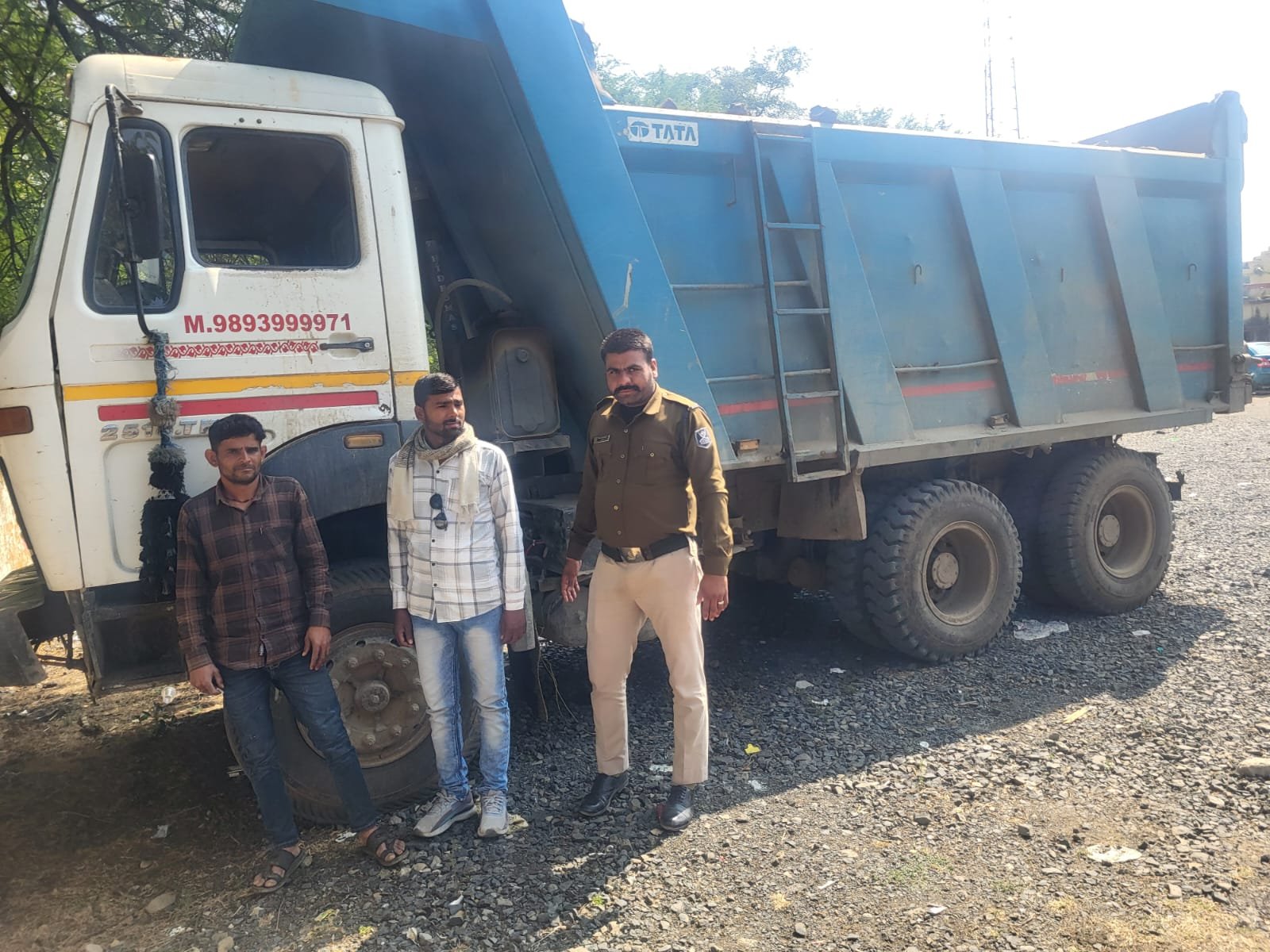 हिंदी समाचार |खनिज के अवैध उत्खनन एवं...