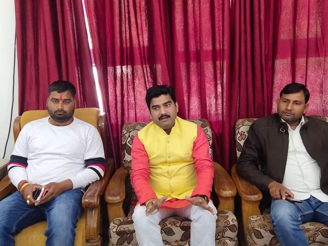 हिंदी समाचार |अभियान चलाकर मिल्कीपुर में...