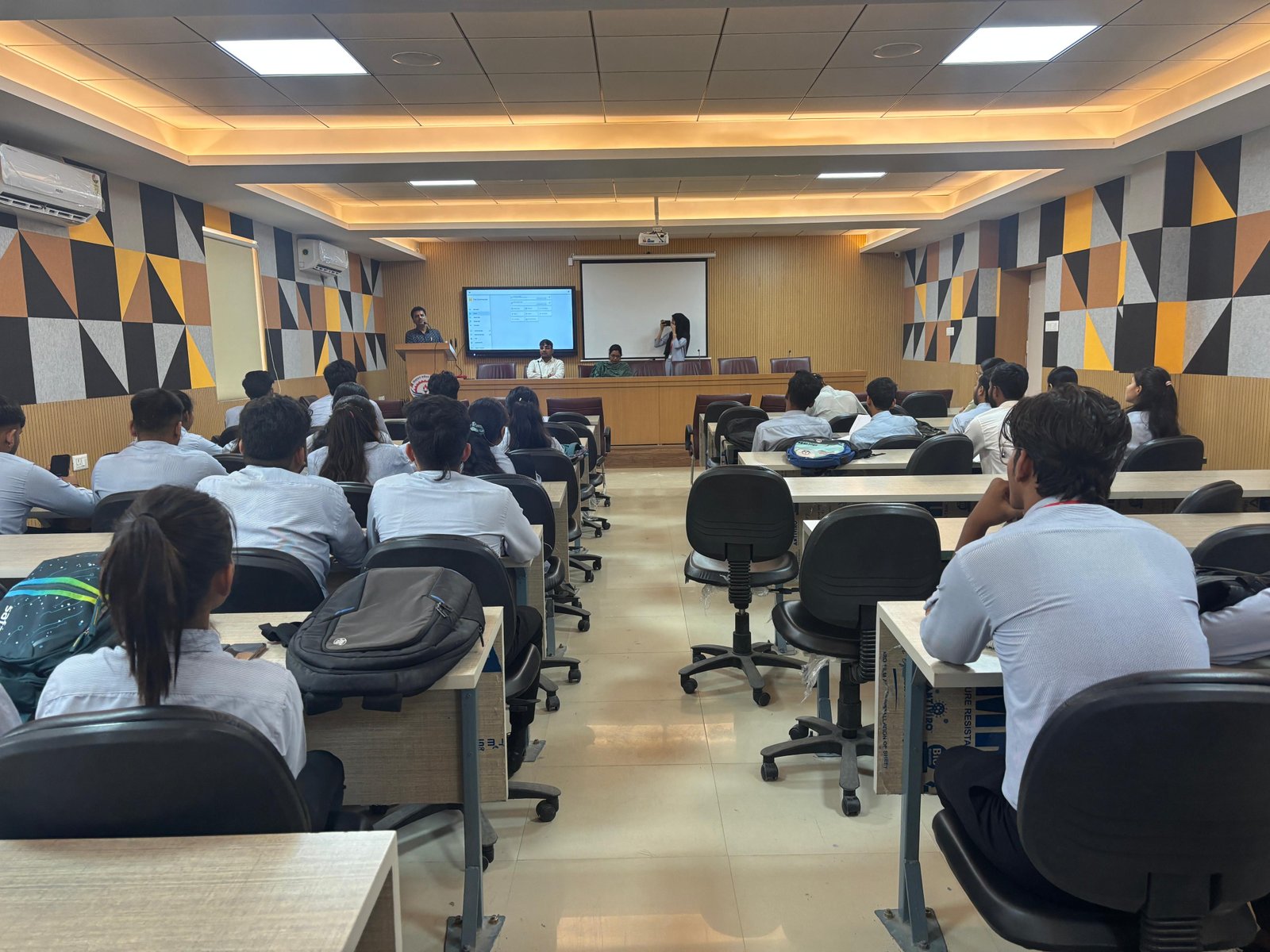 हिंदी समाचार |ग्रामीण अर्थव्यवस्था के...