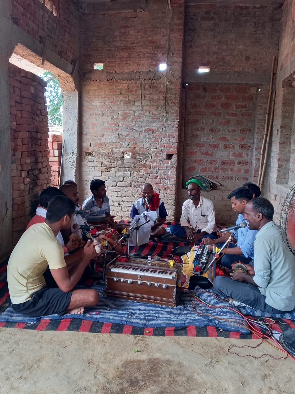 हिंदी समाचार |बढ्ढा में 24 घंटे का हरिकीर्तन...