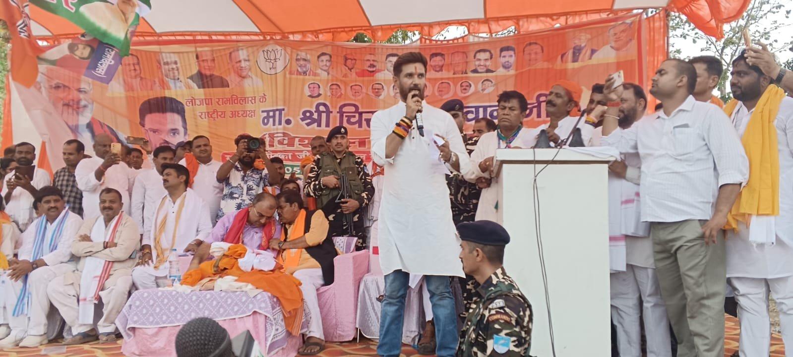 हिंदी समाचार |छः चरणों में अच्छा मतदान फिर...