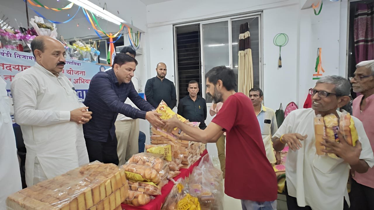 हिंदी समाचार |ईद-ए-मिलाद पर दिवानशहा बेघर...