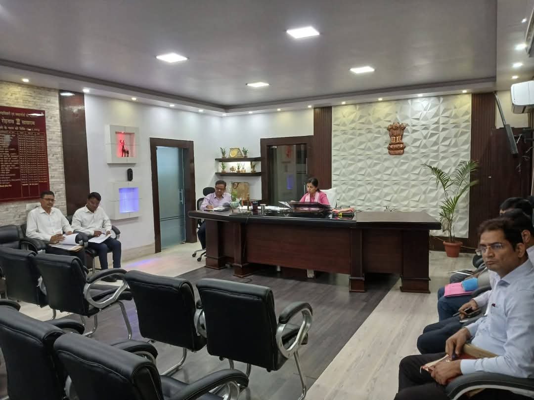 हिंदी समाचार |मुख्य सचिव ने वीसी डीएम से किए