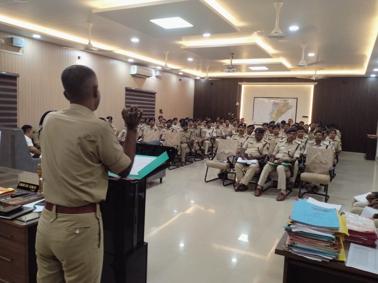 हिंदी समाचार |एसपी ने किया क्राइम मीटिंग