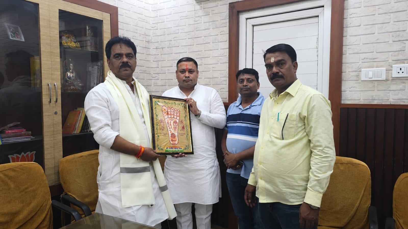 हिंदी समाचार |प्रदेश उपाध्यक्ष बनने पर मनोज...