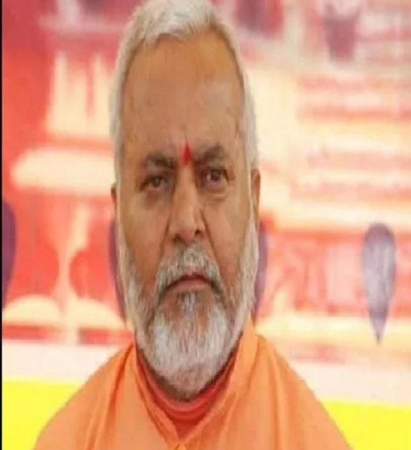 हिंदी समाचार |छात्रा से दुष्कर्म के आरोप...