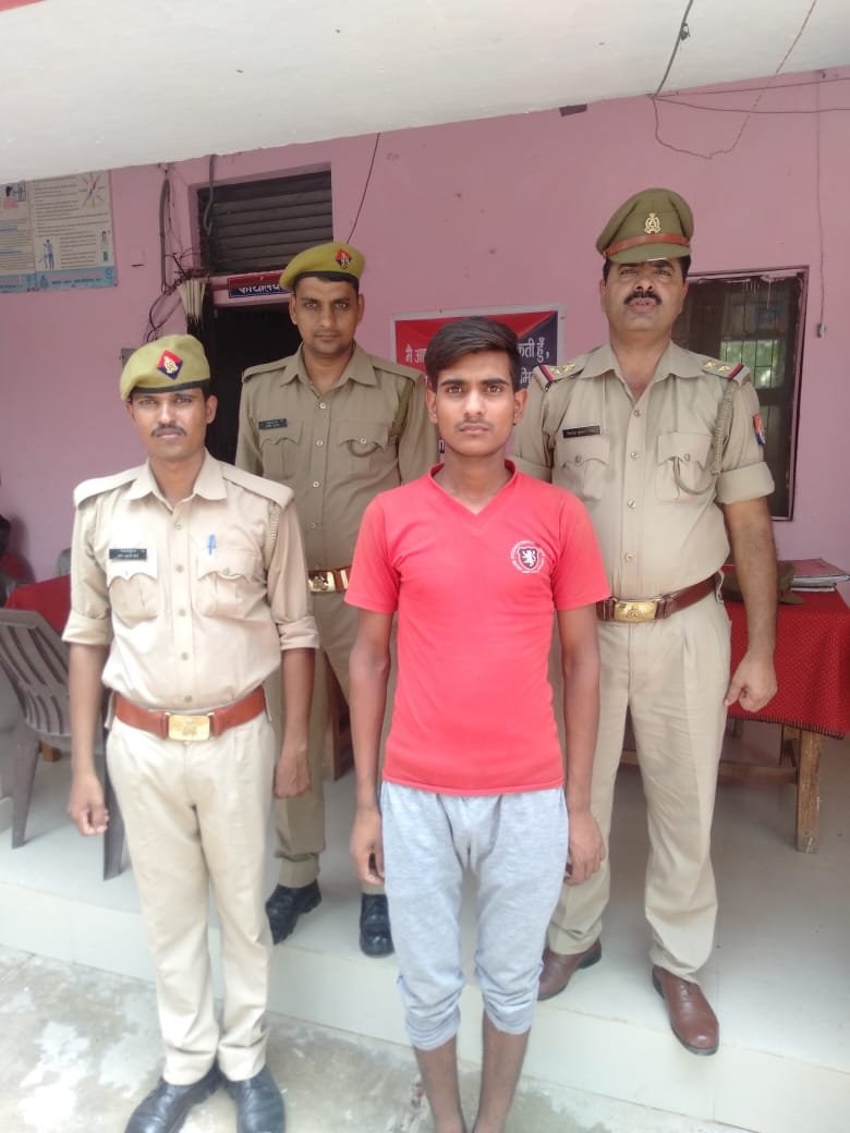 हिंदी समाचार | खण्डासा पुलिस की सक्रियता से फ़रार आरोपी हुआ गिरफ़्तार, भेज़ा जायेगा जेल