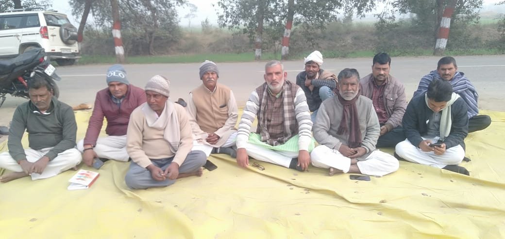हिंदी समाचार |तीसरे दिन भी उचित मुआवजे की...