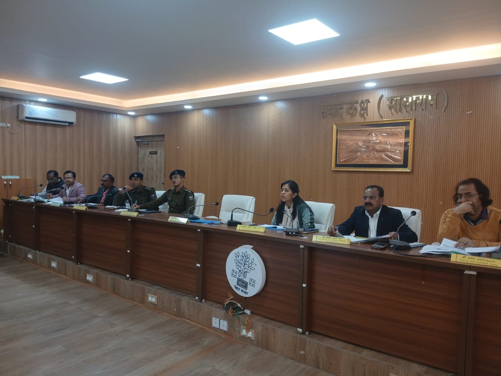 हिंदी समाचार |डीएम की अध्यक्षता में मघ...