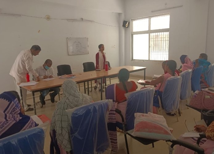 हिंदी समाचार |आशा कार्यकर्ताएं अब लोगों तक...