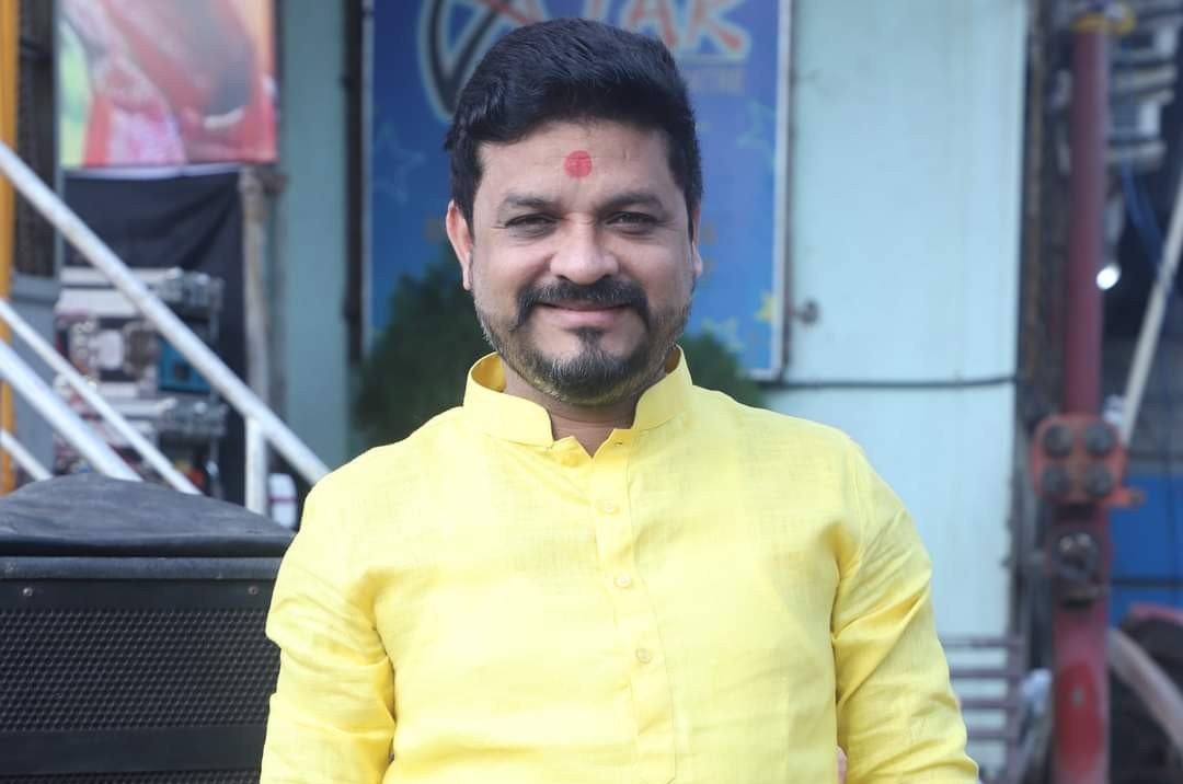 हिंदी समाचार |शिवसेना नेता विनोद मिश्रा ने...