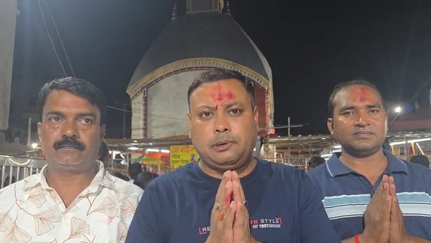 हिंदी समाचार |सावन में मां तारापीठ पहुंचे...