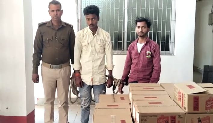 हिंदी समाचार |603 लीटर अंग्रेजी शराब के साथ दो...