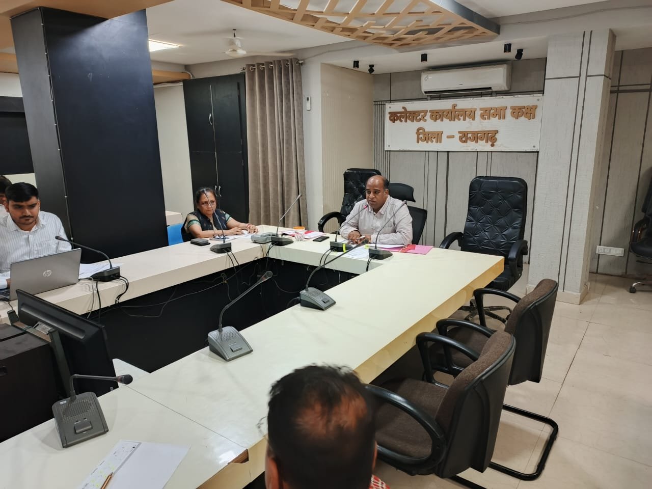 हिंदी समाचार |शिकायतों के निराकरण में...