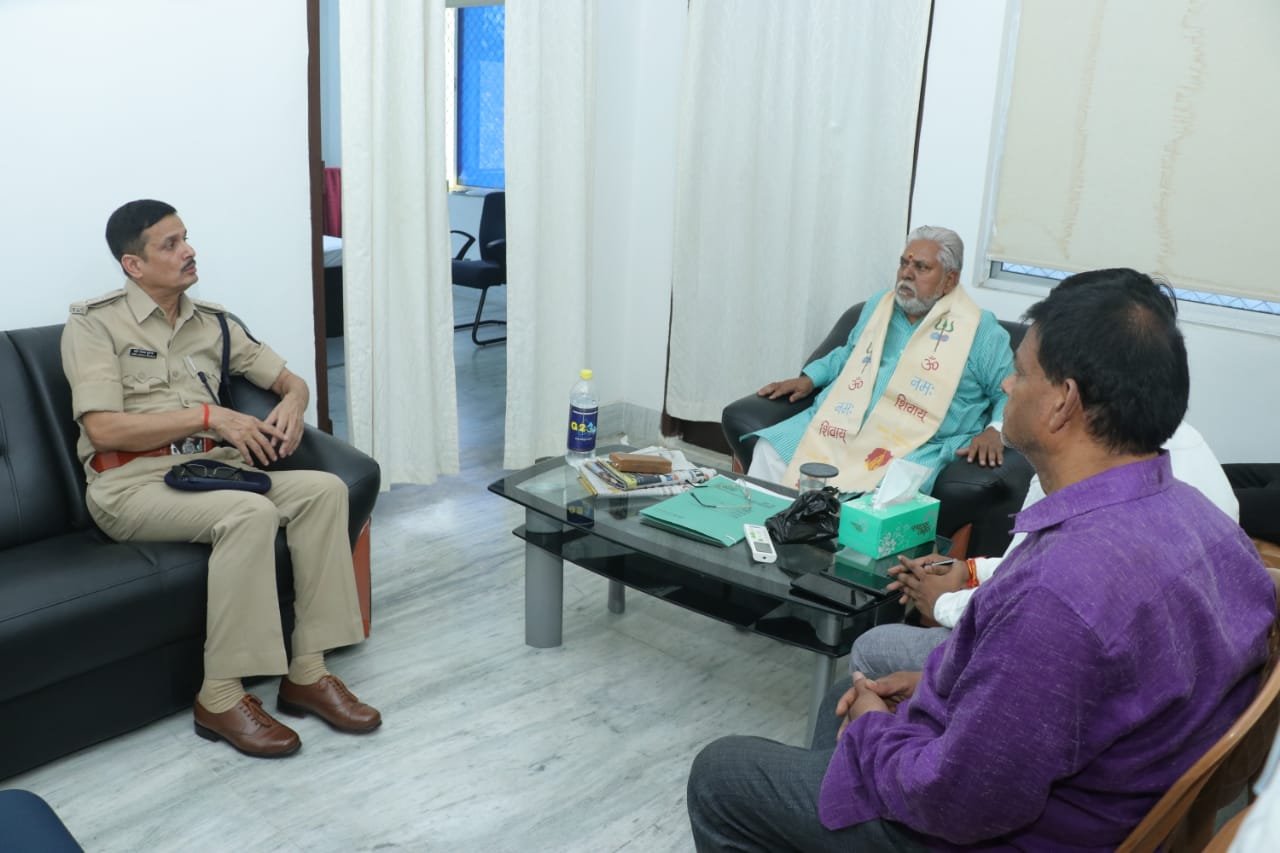 हिंदी समाचार |बिहार सरकार के मंत्री डॉ०...